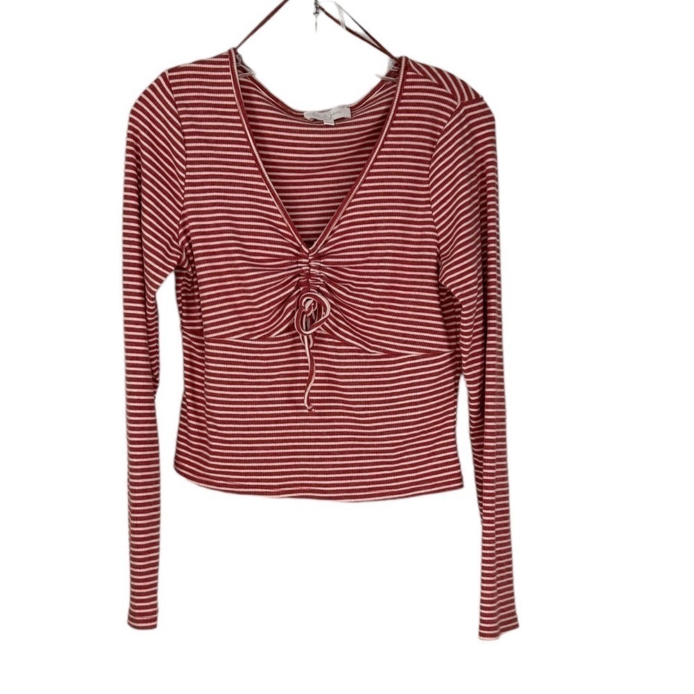 Love & Piece Ribbed Red White Babydoll Cropped Long Sleeve KeyHole Drawstring LG